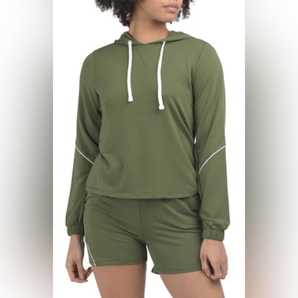 Nanette Lepore Beautiful Olive Green Scallop Trim Hoodie . Sooo Soft!! Sz S NWT